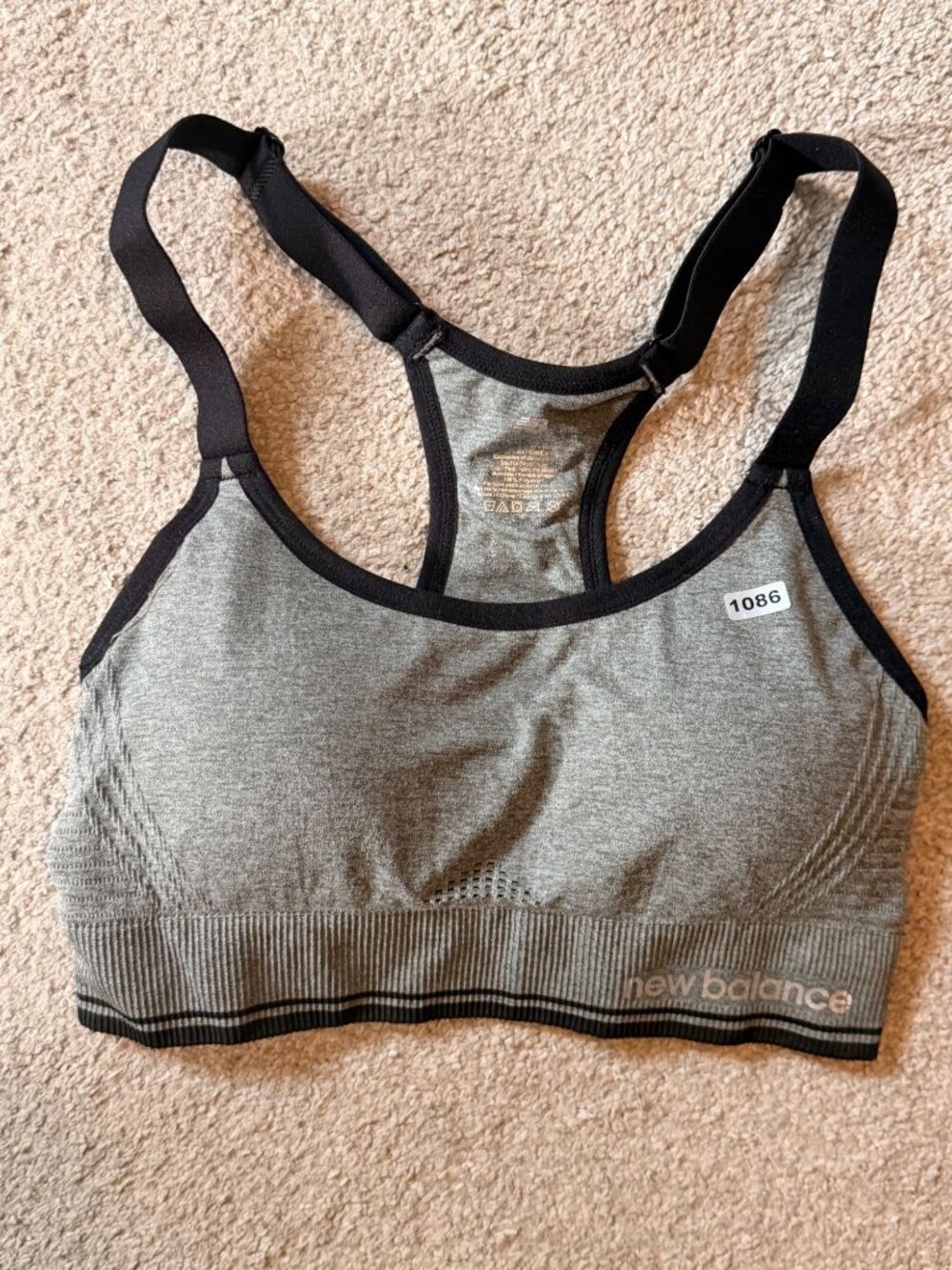 New Balance L Womens Grey Seamless Sports Bra Large Nylon Blend